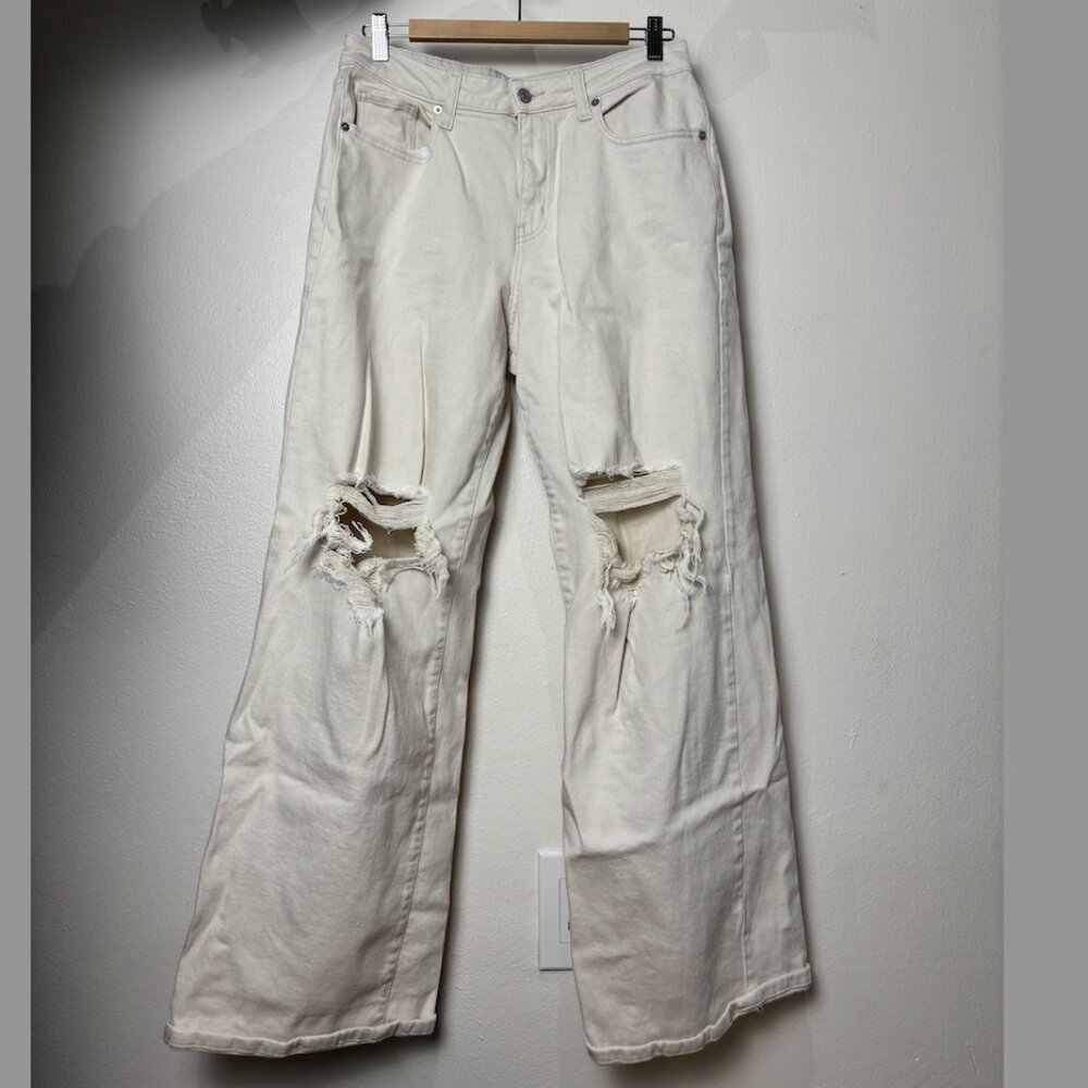 High-rise Distressed Jeans